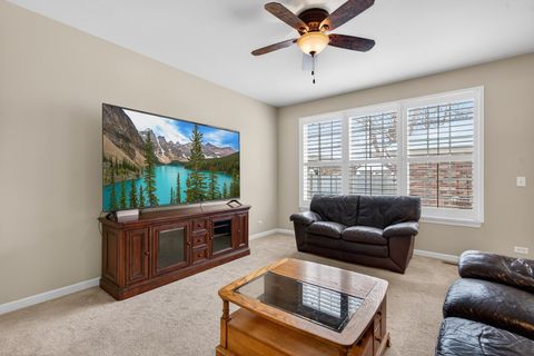 Tiny photo for 234 Longview Drive, Elgin, IL 60124 (MLS # 12523311)