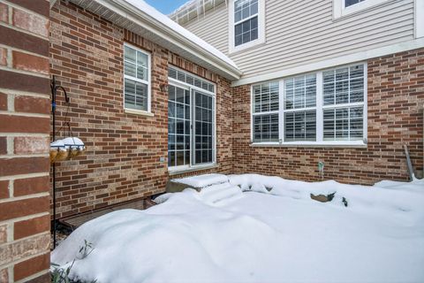 Tiny photo for 234 Longview Drive, Elgin, IL 60124 (MLS # 12523311)