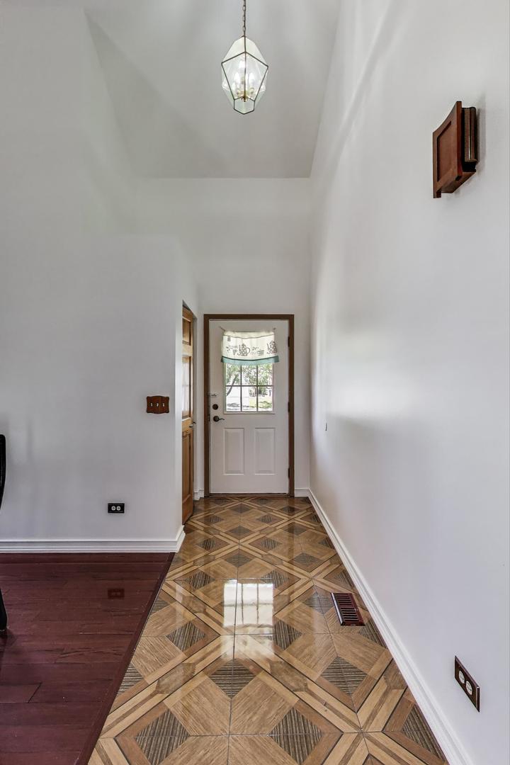487 N Anna Lane