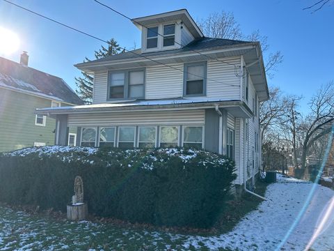 Photo of 526 N View Street, Aurora, IL 60506 (MLS # 12524729)