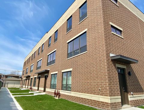 Tiny photo for 3638 S Western Avenue #E, Chicago, IL 60609 (MLS # 12452045)