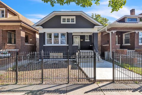 Photo of 7835 S Laflin Street, Chicago, IL 60620 (MLS # 12538140)