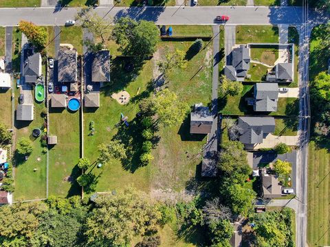 Tiny photo for 14224 Springfield Avenue, Crestwood, IL 60418 (MLS # 12488761)