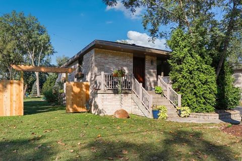 Photo of 14224 Springfield Avenue, Crestwood, IL 60418 (MLS # 12488761)