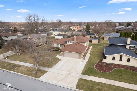 Tiny photo for 14215 Timothy Drive, Orland Park, IL 60462 (MLS # 12589204)
