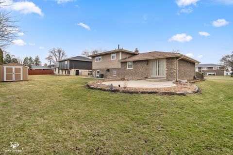 Tiny photo for 14215 Timothy Drive, Orland Park, IL 60462 (MLS # 12589204)