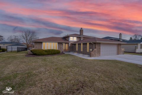 Tiny photo for 14215 Timothy Drive, Orland Park, IL 60462 (MLS # 12589204)