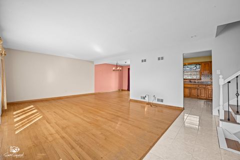 Tiny photo for 14215 Timothy Drive, Orland Park, IL 60462 (MLS # 12589204)