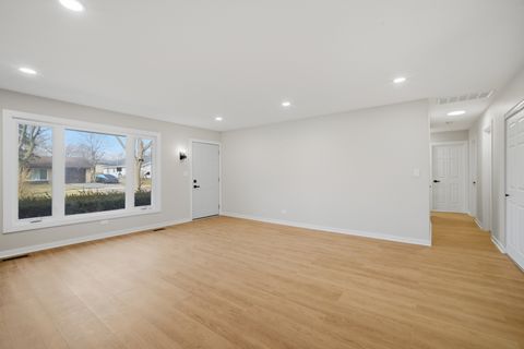 Tiny photo for 7873 Asbury Circle, Hanover Park, IL 60133 (MLS # 12577701)