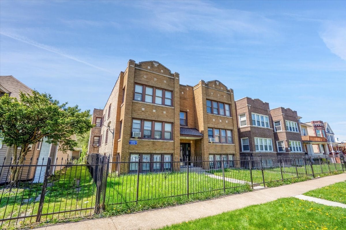 734 N Long Avenue 734-1