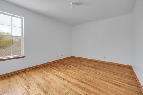 Tiny photo for 942 Little Falls Court, Elk Grove Village, IL 60007 (MLS # 12629946)