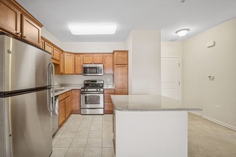 Tiny photo for 2220 Founders Drive #117, Northbrook, IL 60062 (MLS # 12526062)