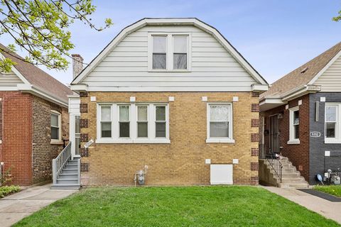 Photo of 9206 S Anthony Avenue, Chicago, IL 60617 (MLS # 12636824)