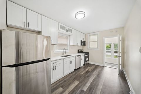 Tiny photo for 9206 S Anthony Avenue, Chicago, IL 60617 (MLS # 12636824)