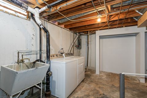 Tiny photo for 2073 Essex Court, Streamwood, IL 60107 (MLS # 12486499)