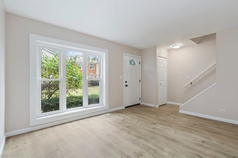 Tiny photo for 2073 Essex Court, Streamwood, IL 60107 (MLS # 12486499)