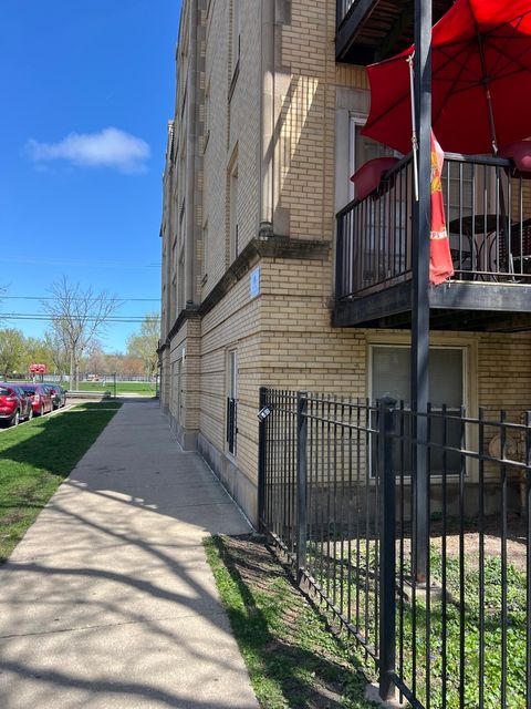 Tiny photo for 2254 W Arthur Avenue #1051A, Chicago, IL 60645 (MLS # 12524199)