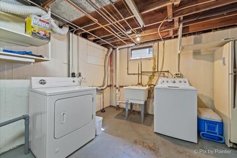 Tiny photo for 733 S Prairie Avenue, Barrington, IL 60010 (MLS # 12469229)