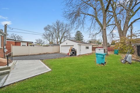 Tiny photo for 410 ENGLEWOOD Avenue, Hillside, IL 60162 (MLS # 12525482)