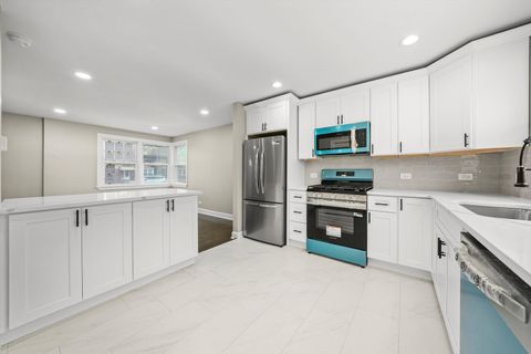 Tiny photo for 410 ENGLEWOOD Avenue, Hillside, IL 60162 (MLS # 12525482)