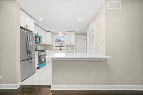 Tiny photo for 410 ENGLEWOOD Avenue, Hillside, IL 60162 (MLS # 12525482)