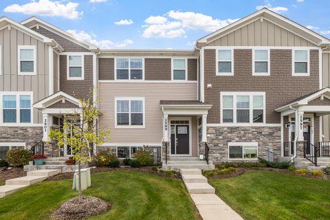 Photo of 2599 Martini Street #2599, Mundelein, IL 60060 (MLS # 12495342)