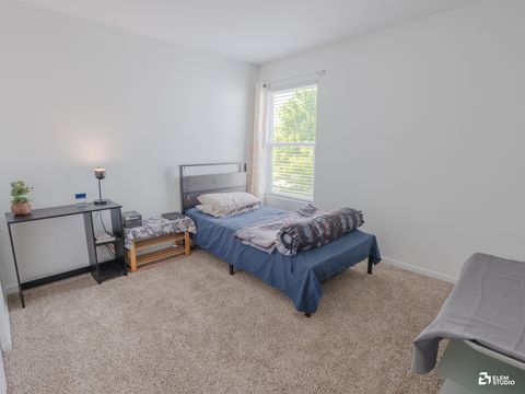 Tiny photo for 424 Grape Vine Trail, Oswego, IL 60543 (MLS # 12418117)