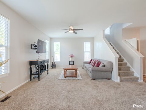 Tiny photo for 424 Grape Vine Trail, Oswego, IL 60543 (MLS # 12418117)