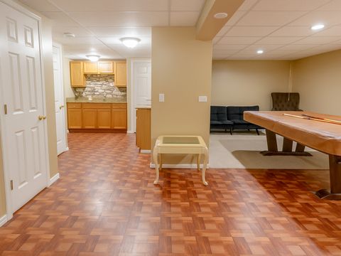 Tiny photo for 424 Grape Vine Trail, Oswego, IL 60543 (MLS # 12418117)