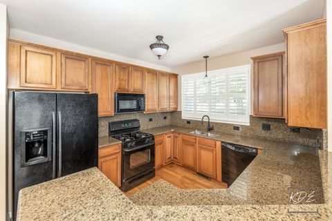 Tiny photo for 1022 Neudearborn Lane #19-1022, Naperville, IL 60563 (MLS # 12416235)