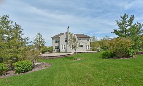 Tiny photo for 2510 Bayswater Circle, Gurnee, IL 60031 (MLS # 12543436)