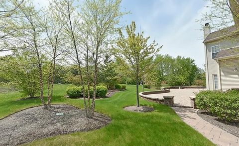Tiny photo for 2510 Bayswater Circle, Gurnee, IL 60031 (MLS # 12543436)