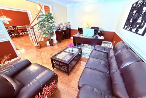 Tiny photo for 2510 Bayswater Circle, Gurnee, IL 60031 (MLS # 12543436)