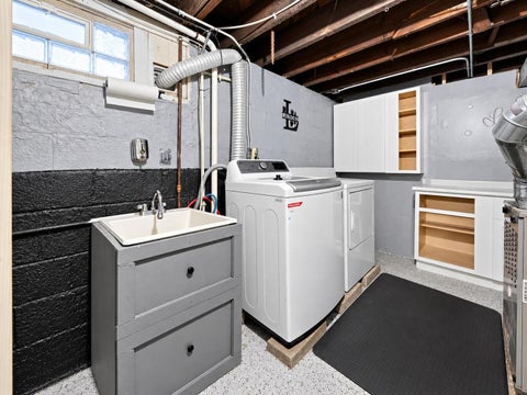 Tiny photo for 565 N Ingraham Avenue, Calumet City, IL 60409 (MLS # 12792949)