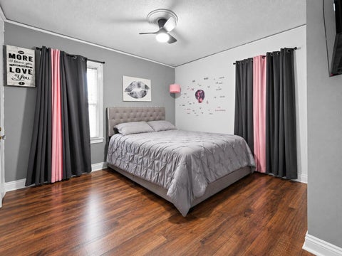 Tiny photo for 565 N Ingraham Avenue, Calumet City, IL 60409 (MLS # 12792949)