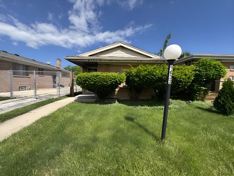 Photo of 9633 S Princeton Avenue, Chicago, IL 60628 (MLS # 12642778)