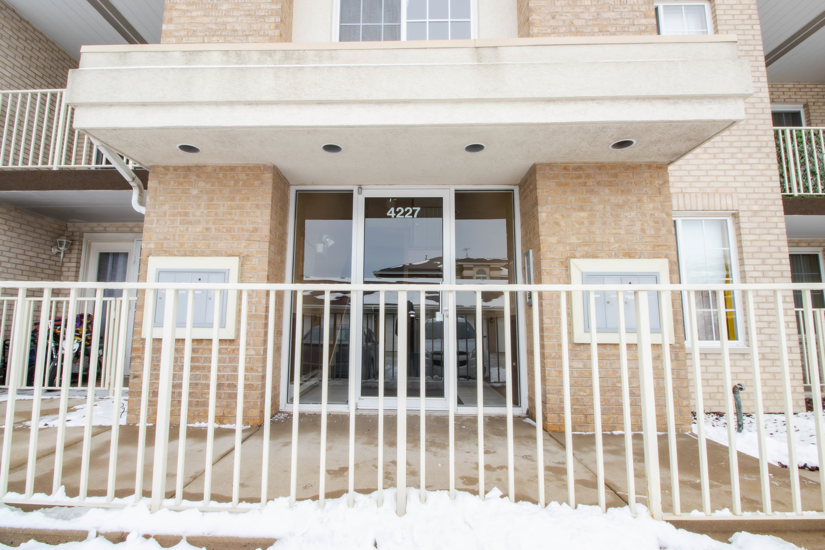 4227 W 76th Street 208