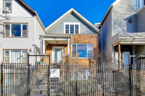 2527 N Ashland Avenue Chicago IL 60614