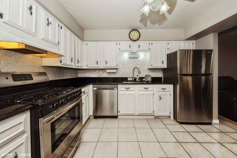 A home in Oak Lawn