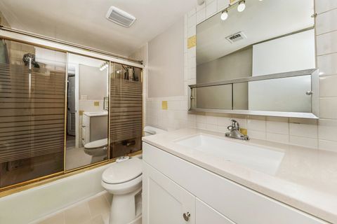 A home in Oak Lawn