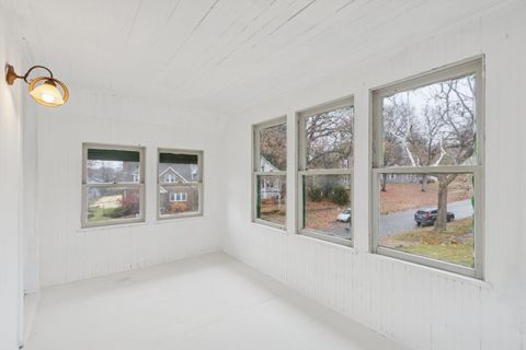 Tiny photo for 1611 Oakes Avenue, Rockford, IL 61107 (MLS # 12524012)