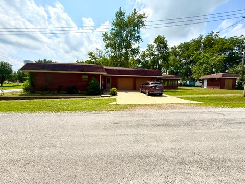 Tiny photo for 201 HELEN Street, Christopher, IL 62822 (MLS # 12671686)