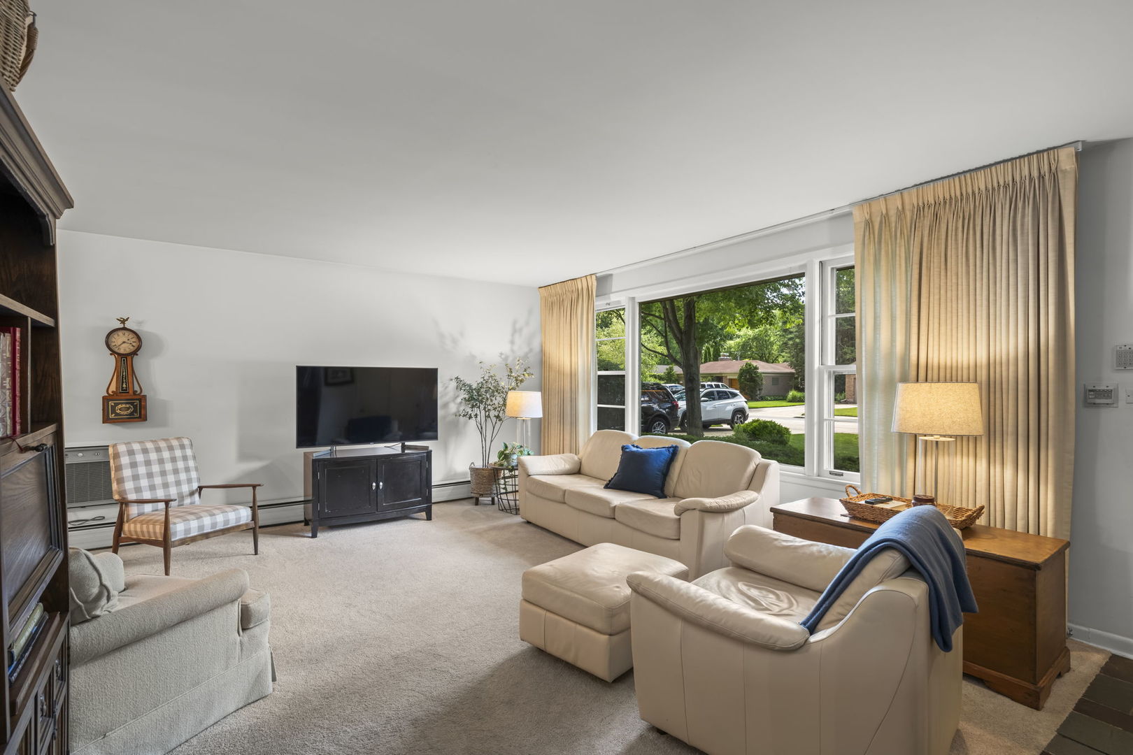 311 N Beverly Lane