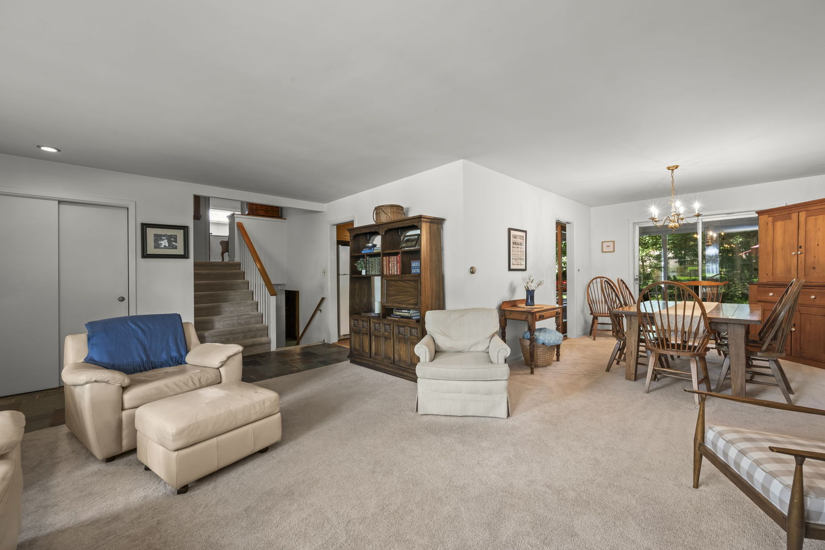 311 N Beverly Lane