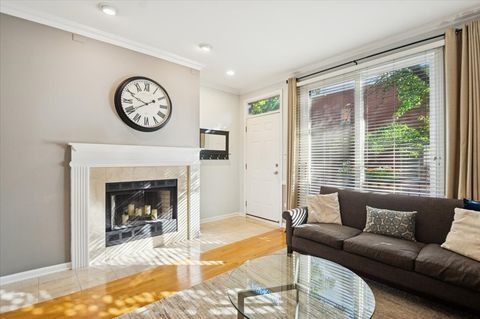 Tiny photo for 1541 W Henderson Street #D, Chicago, IL 60657 (MLS # 12491256)