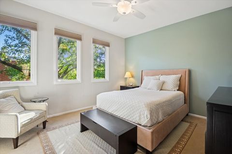 Tiny photo for 1541 W Henderson Street #D, Chicago, IL 60657 (MLS # 12491256)