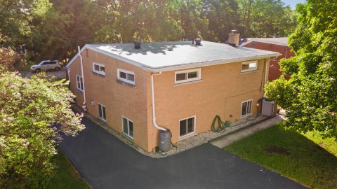 Tiny photo for 834 Beach Avenue, La Grange Park, IL 60526 (MLS # 12769287)