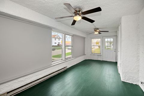 Tiny photo for 152 S Greenwood Avenue, Kankakee, IL 60901 (MLS # 12363090)