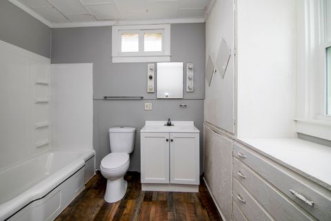Tiny photo for 152 S Greenwood Avenue, Kankakee, IL 60901 (MLS # 12363090)