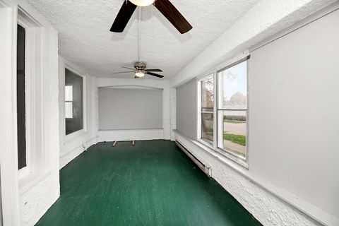 Tiny photo for 152 S Greenwood Avenue, Kankakee, IL 60901 (MLS # 12363090)